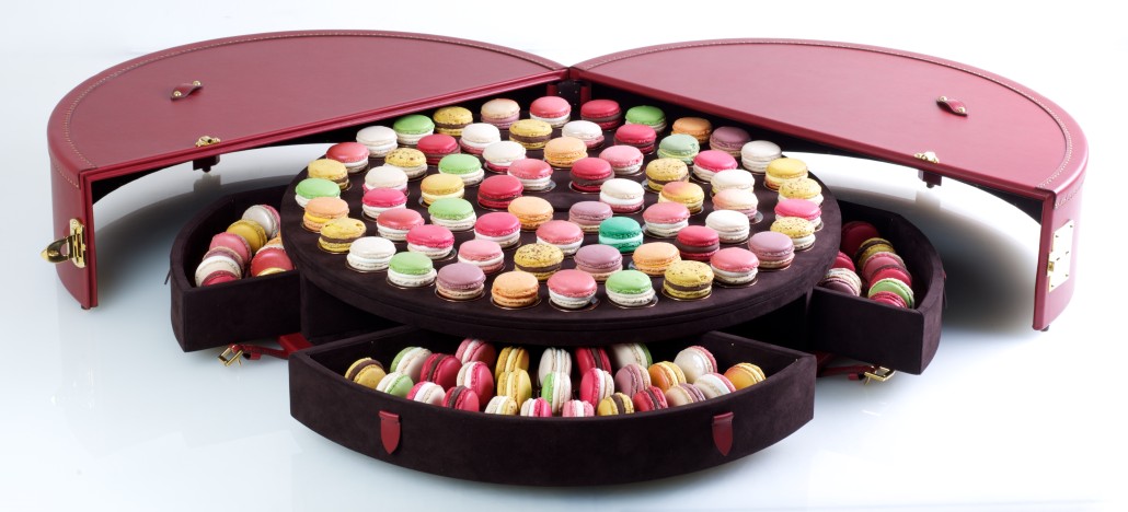 Malle Macaron by MOYNAT. Pierre HERME. 2013 © David Atlan